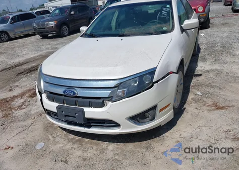 2010 Ford Fusion Hybrid from USA, damaged, VIN 3FADP0L3XAR365084